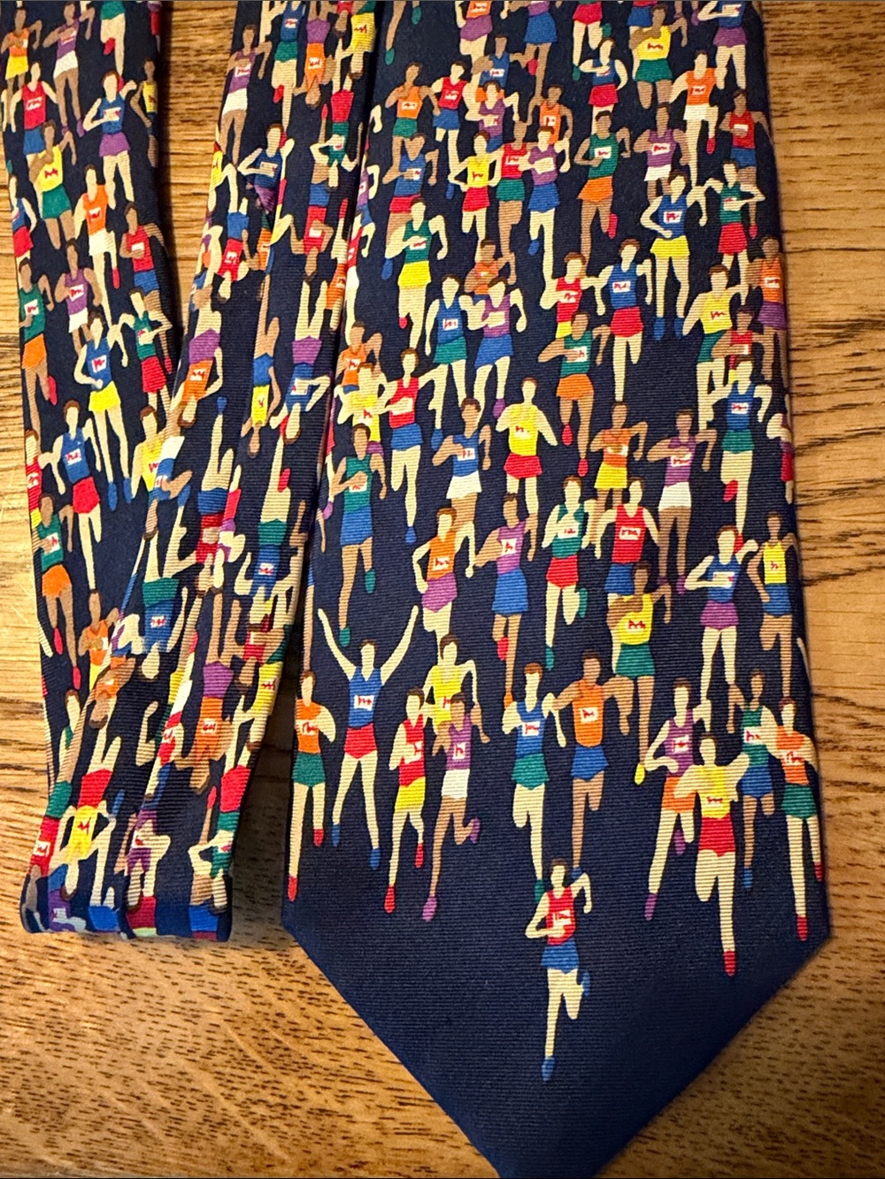 Alynn Neckwear Silk Necktie Tie “Marathon” runner